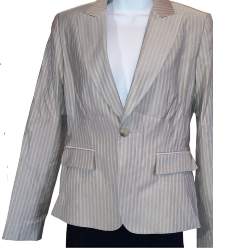 NWT Antonio Melani jacket suit blazer button TAN